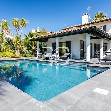 Gorgeous Garden And Heated Pool * Англе